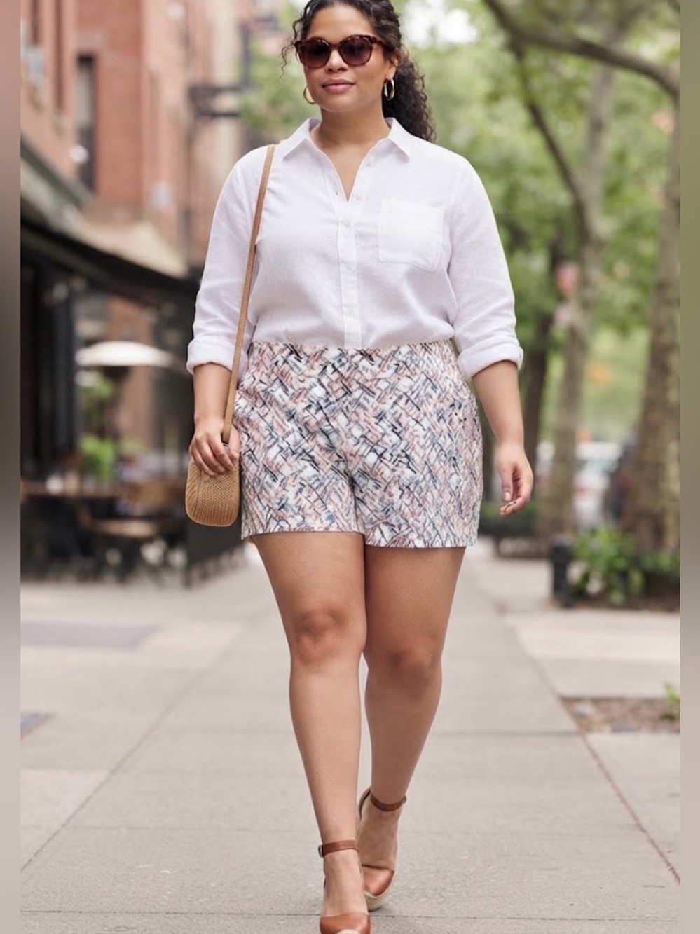 Cato Geometric Rope Plaid Chino Shorts Front Back Pockets White Red Blue 26W